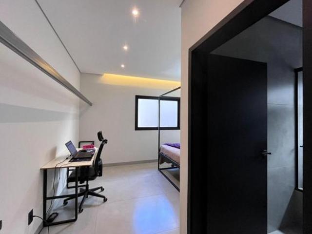 Casa para venda em Jardim Morada Nova com 3 quartos, sendo 1 suíte, 132m²