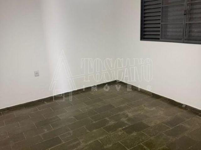 Casa para venda em Jardim Adalgisa de 78.00m² com 2 Quartos e 2 Garagens