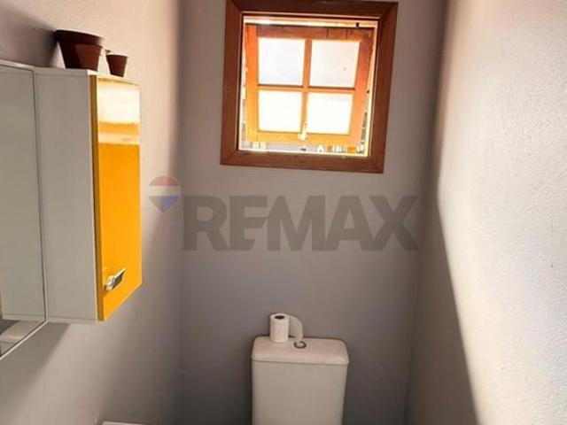 Casa para venda em Jardim Amanda I de 150.00m² com 2 Quartos, 1 Suite e 5 Garagens