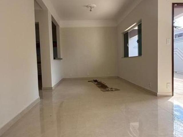 Casa para venda em Jardim Andere, Varginha
