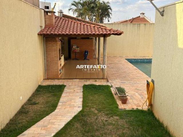 Casa para venda em Jardim Beatriz de 369.00m² com 5 Quartos, 3 Suites e 4 Garagens