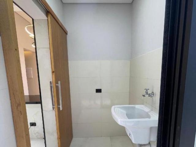 Casa para venda em Jardim Belo Horizonte de 84.00m² com 3 Quartos, 1 Suite e 2 Garagens
