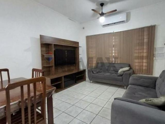 Casa para venda em Jardim Bom Viver I de 186.06m² com 3 Quartos, 1 Suite e 2 Garagens