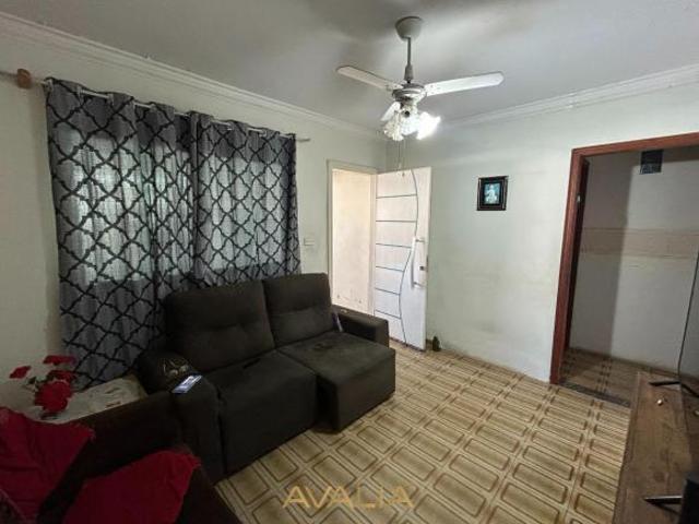 Casa para venda em Jardim Califórnia de 199.91m² com 3 Quartos, 1 Suite e 1 Garagem