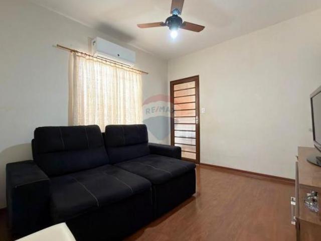 Casa para venda em Jardim Castelo Branco de 154.43m² com 3 Quartos, 1 Suite e 1 Garagem