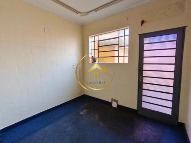 Casa para venda em Jardim Chapadão de 177.00m² com 3 Quartos, 1 Suite e 2 Garagens