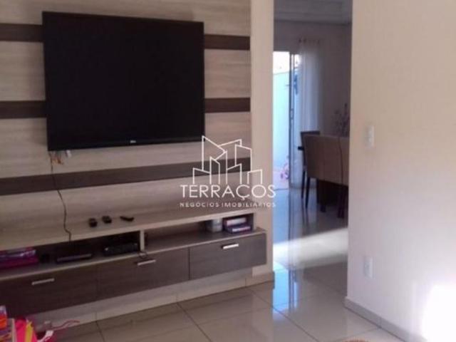 Casa para venda em Jardim Colônia de 290.00m² com 3 Quartos, 1 Suite e 4 Garagens