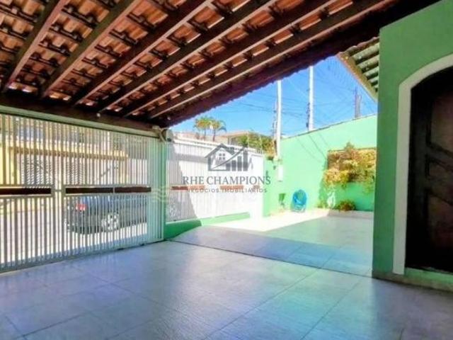Casa para venda em Jardim Da Fonte de 178.00m² com 3 Quartos, 1 Suite e 3 Garagens