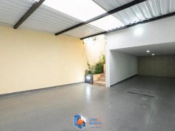 Casa para venda em Jardim da Glória com 3 quartos, sendo 3 suítes, 160m²
