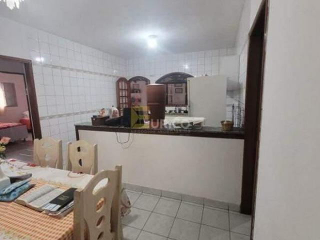 Casa para venda em JARDIM DAS TULIPAS de 180.00m² com 3 Quartos, 1 Suite e 4 Garagens