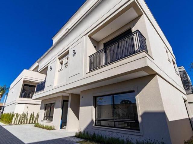 Casa para venda em Jardim Das Américas de 138.00m² com 3 Quartos, 1 Suite e 2 Garagens