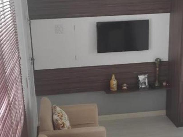 Casa para venda em Jardim Das Estrelas de 69.00m² com 2 Quartos e 2 Garagens