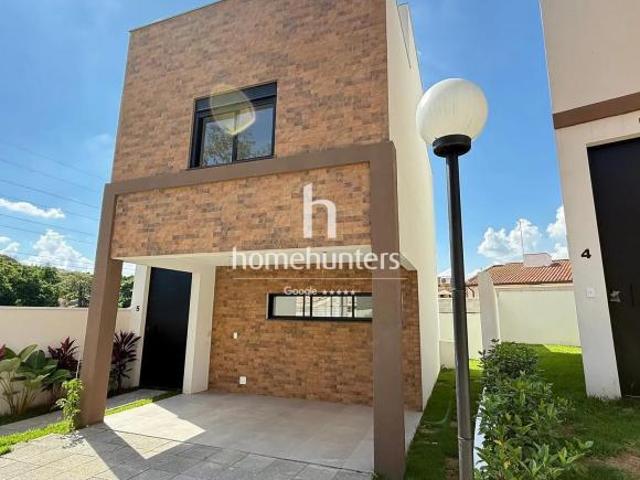 Casa para venda em Jardim Das Paineiras de 154.00m² com 3 Quartos, 1 Suite e 2 Garagens
