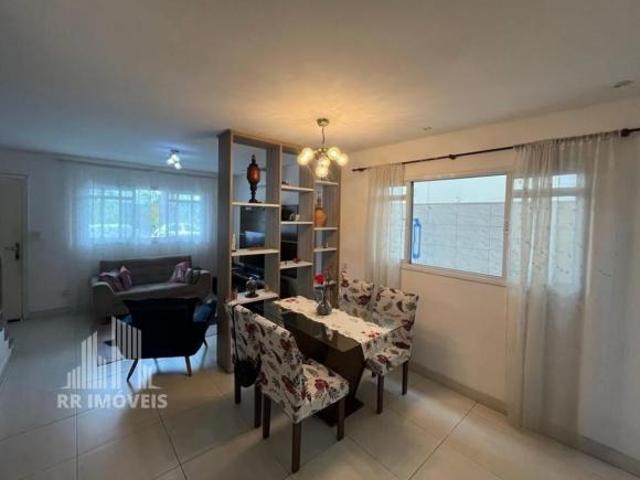 Casa para venda em Jardim Deghi de 180.00m² com 3 Quartos, 3 Suites e 2 Garagens