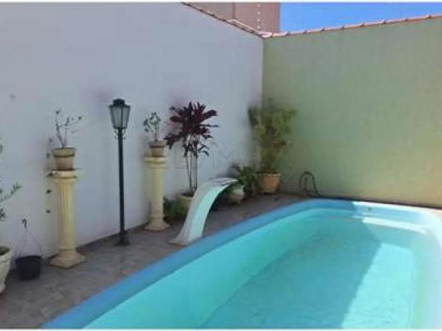 Casa para venda em Jardim Ermida Ii de 309.00m² com 2 Quartos, 1 Suite e 3 Garagens