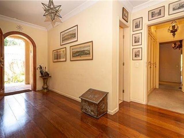 Casa para venda em Jardim Guedala com 4 quartos, sendo 4 suítes, 411m²