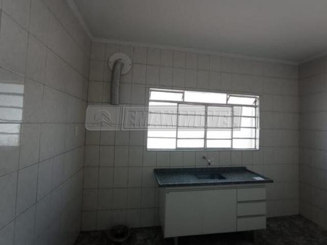 Casa para venda em Jardim Gonçalves de 141.00m² com 3 Quartos, 1 Suite e 5 Garagens