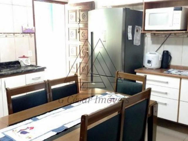 Casa para venda em Jardim Itapeva de 225.00m² com 2 Quartos, 1 Suite e 6 Garagens