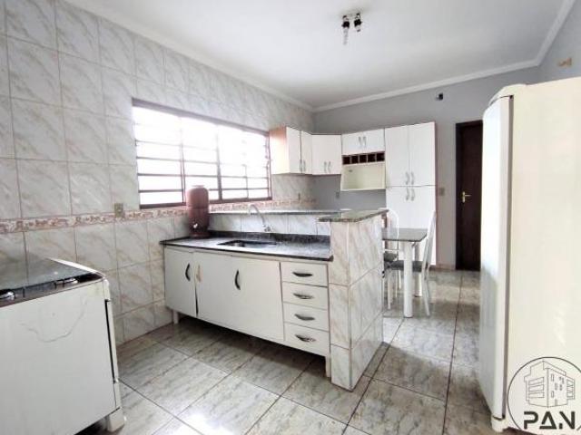 Casa para venda em Jardim Iolanda de 100.00m² com 2 Quartos e 1 Garagem