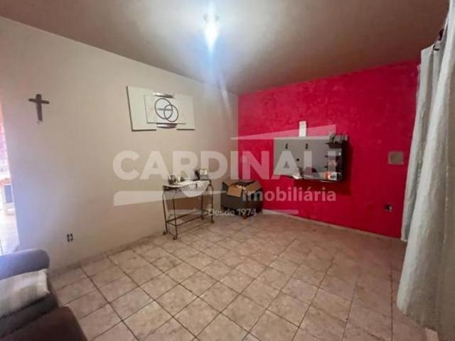 Casa para venda em Jardim Ipanema de 111.00m² com 3 Quartos e 2 Garagens