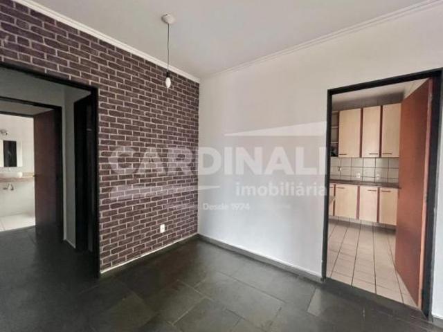 Casa para venda em Jardim Irajá de 90.00m² com 2 Quartos, 1 Suite e 1 Garagem
