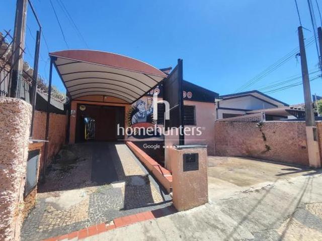 Casa para venda em Jardim Leonor de 370.00m² com 3 Quartos e 3 Garagens
