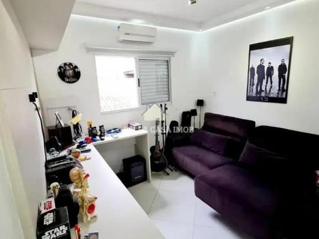 Casa para venda em Jardim Leocádia de 150.00m² com 3 Quartos, 1 Suite e 2 Garagens
