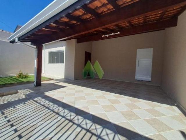 Casa para venda em Jardim Paraiso Ii de 197.00m² com 3 Quartos, 2 Suites e 2 Garagens