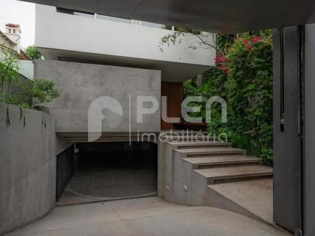 Casa para venda em Jardim Paulista com 3 quartos, sendo 3 suítes, 673m², São Paulo, SP