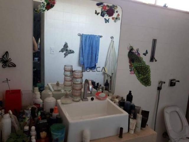 Casa para venda em Jardim Paulistano de 220.00m² com 3 Quartos, 1 Suite e 2 Garagens