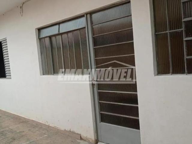 Casa para venda em Jardim Piratininga de 242.00m² com 4 Quartos e 2 Garagens
