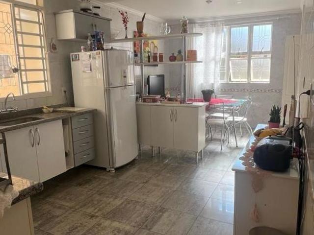 Casa para venda em Jardim Prestes De Barros de 258.34m² com 3 Quartos, 1 Suite e 2 Garagens