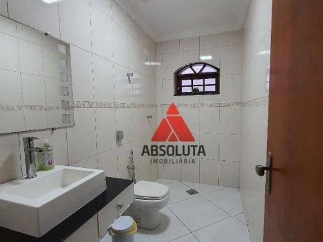 Casa para venda em Jardim Primavera de 259.00m² com 3 Quartos, 1 Suite e 3 Garagens