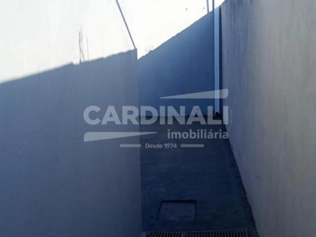 Casa para venda em Jardim Primaveras de 96.00m² com 2 Quartos e 2 Garagens