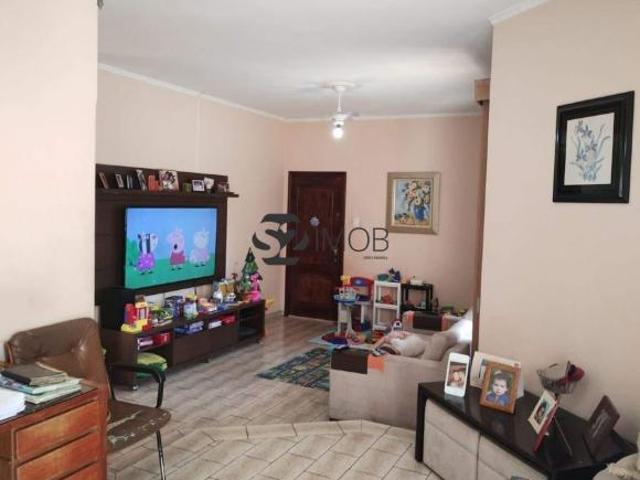Casa para venda em Jardim Refúgio de 208.69m² com 2 Quartos e 13 Garagens