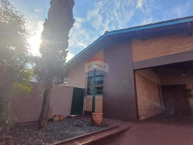 Casa para venda em Jardim Sumaré de 286.00m² com 4 Quartos, 2 Suites e 4 Garagens