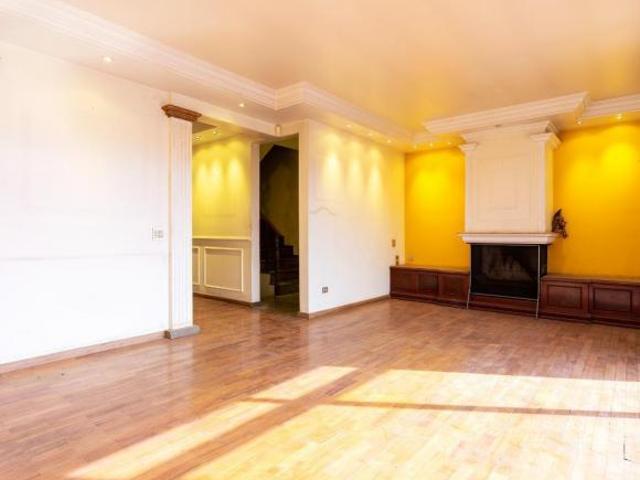 Casa para venda em Jardim São Bento com 4 quartos, sendo 1 suíte, 442m²