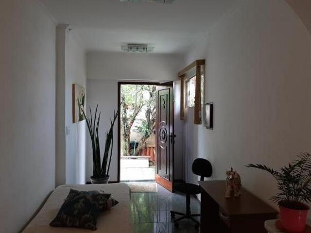Casa para venda em Jardim São Carlos de 118.00m² com 2 Quartos e 6 Garagens