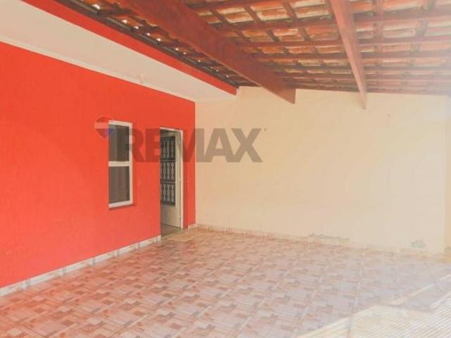 Casa para venda em Jardim São Guilherme de 159.00m² com 4 Quartos, 2 Suites e 2 Garagens