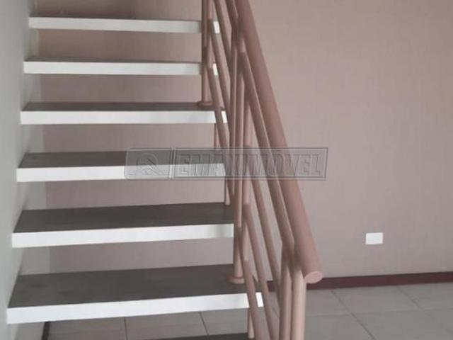 Casa para venda em Jardim São Guilherme de 195.00m² com 3 Quartos, 1 Suite e 3 Garagens