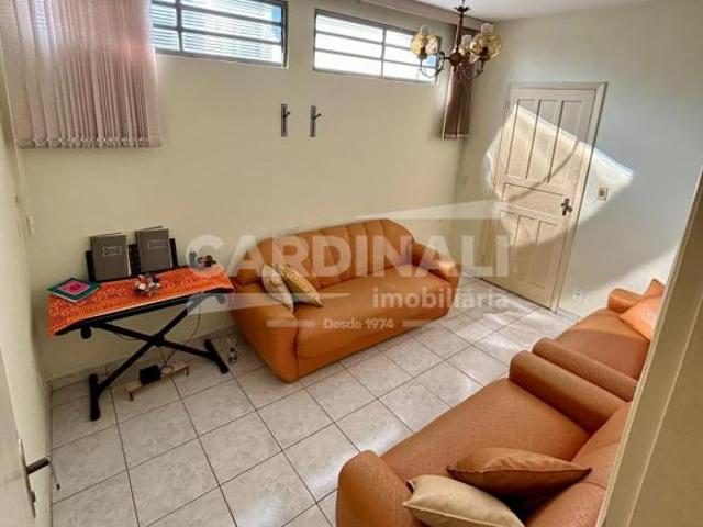 Casa para venda em Jardim São Joao Batista de 108.00m² com 2 Quartos e 2 Garagens