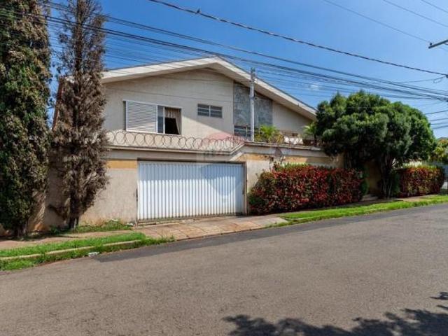 Casa para venda em Jardim São Luiz de 229.30m² com 3 Quartos e 5 Garagens