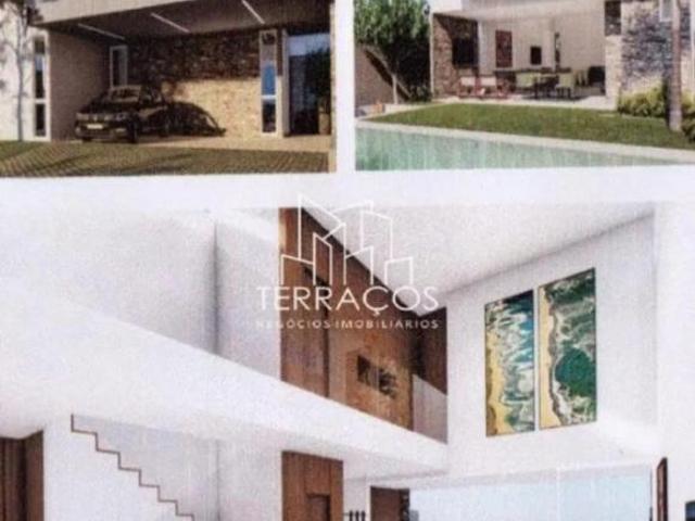Casa para venda em Jardim Samambaia de 295.00m² com 4 Quartos, 4 Suites e 3 Garagens