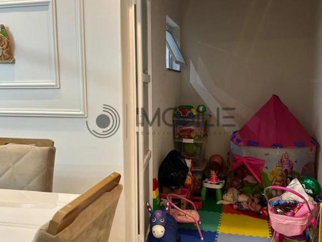 Casa para venda em Jardim Santa Rita de 230.00m² com 3 Quartos, 1 Suite e 2 Garagens