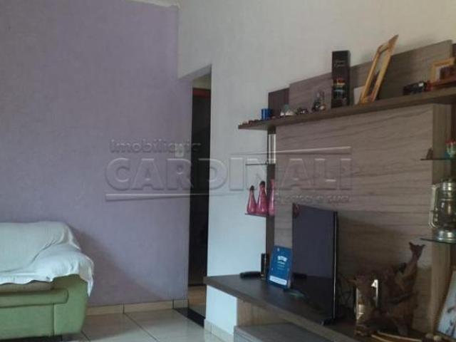 Casa para venda em Jardim Santa Terezinha de 250.00m² com 2 Quartos e 2 Garagens