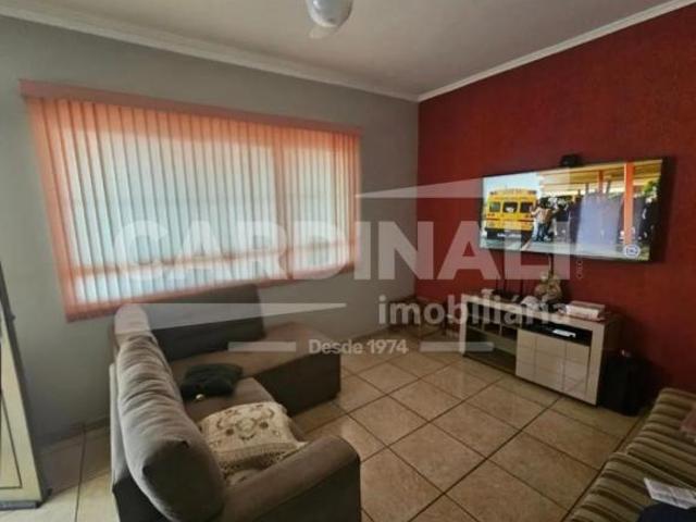 Casa para venda em Jardim Tabapuã vila Xavier de 195.00m² com 4 Quartos, 1 Suite e 3 Garagens