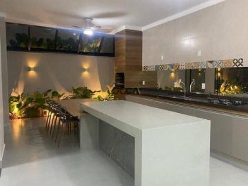 Casa para venda em Jardim Valencia de 160.00m² com 3 Quartos, 3 Suites e 4 Garagens