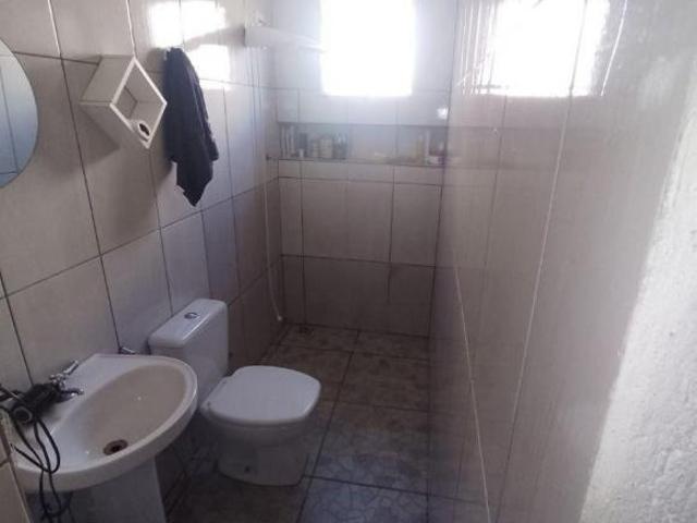 Casa para venda em Jardim Vitória de 60.00m² com 1 Quarto, 1 Suite e 5 Garagens