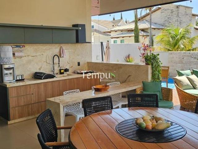 Casa para venda em Jardins Madri, Goiânia