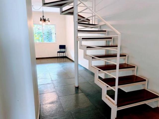 Casa para venda em Jd Botanico de 176.00m² com 3 Quartos, 1 Suite e 2 Garagens
